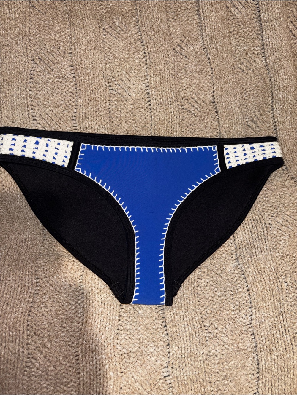Triangl Swimwear Blue and Black Neoprene Bikini Bottom Crochet Trim Size Medium